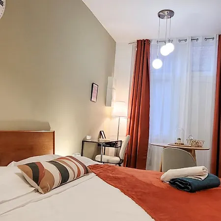 L'eden Rouennais -studio Cosy - Gare A 2 Min- Fibre 700mb - Coeur De * 鲁昂